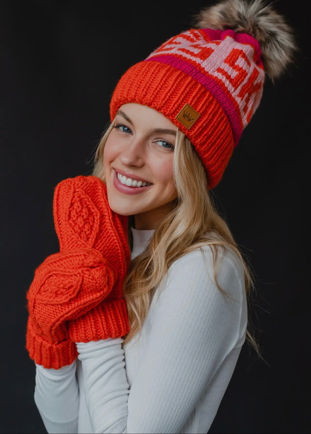 Après Ski Knit Hat with Faux Fur Pom