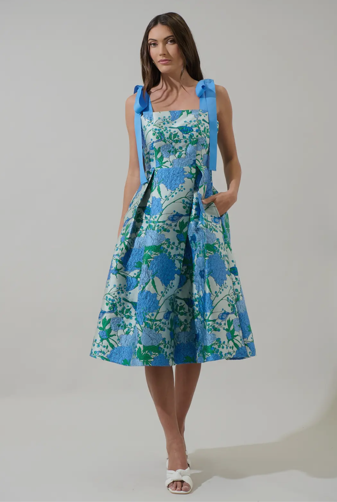 Willa Floral Dina Pleated Midi Dress