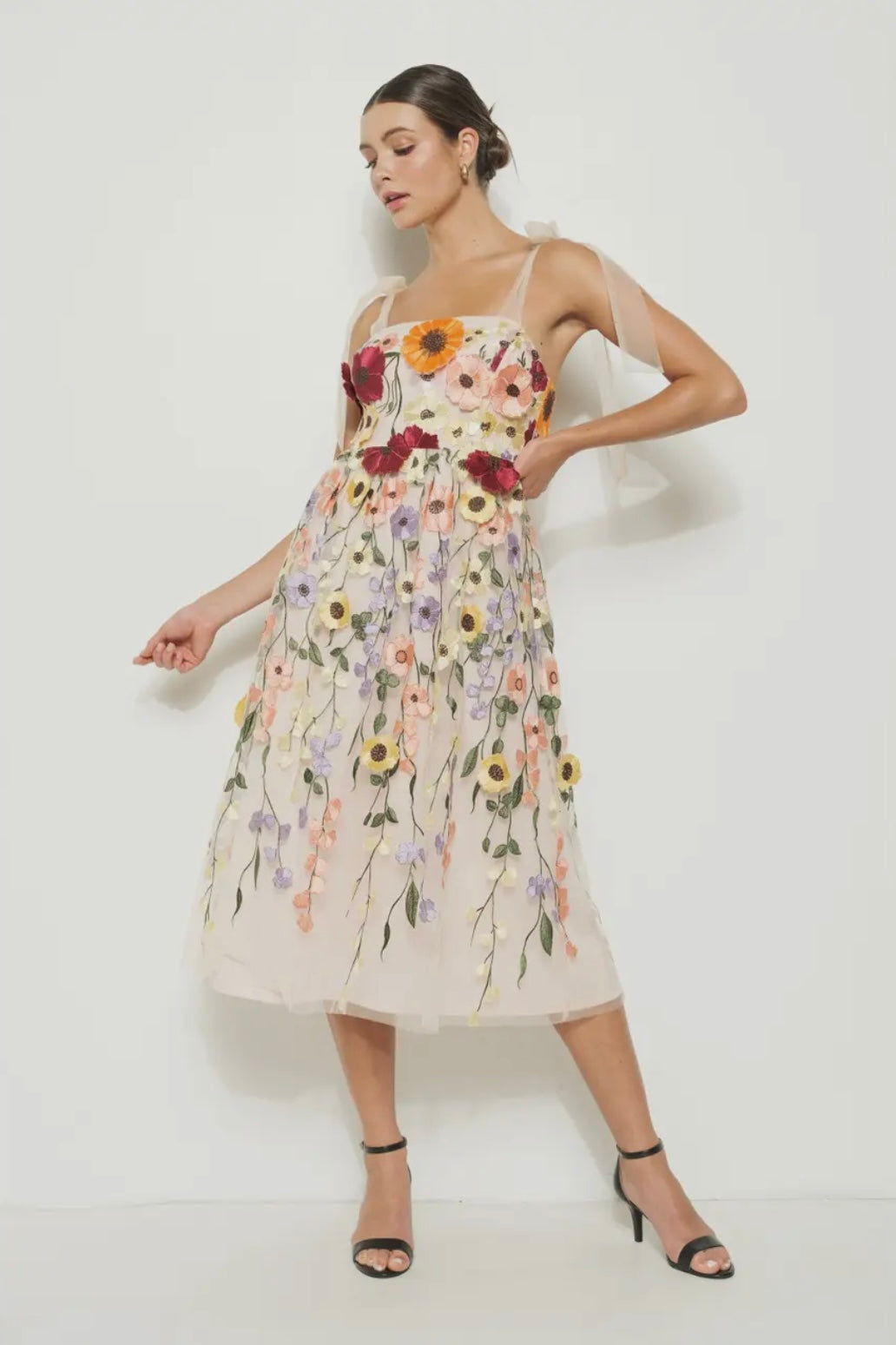 Floral Appliqué Tulle Midi Dress