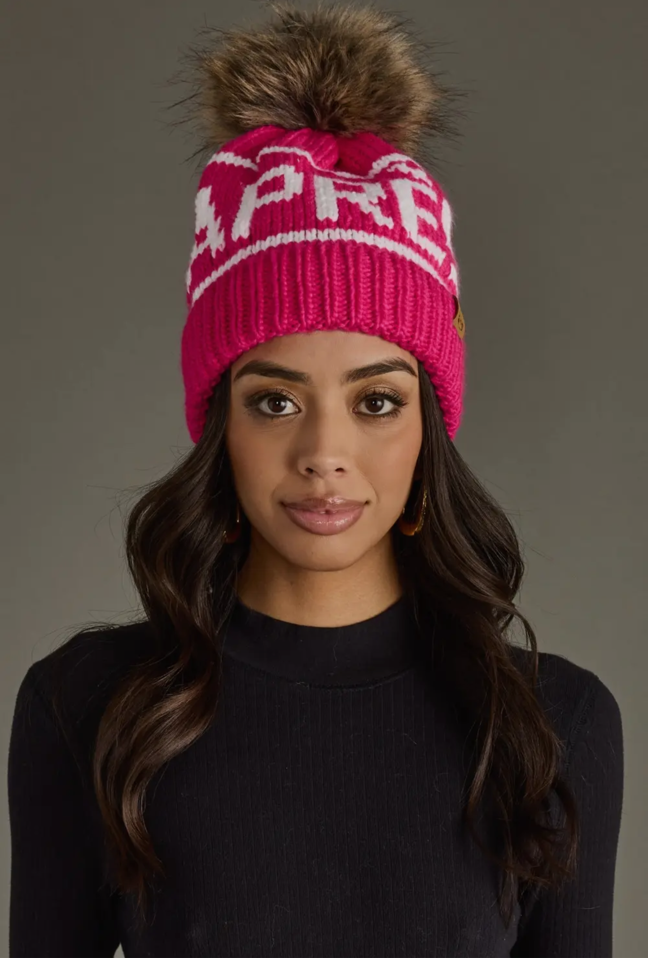 Après Knit Hat with Faux Fur Pom