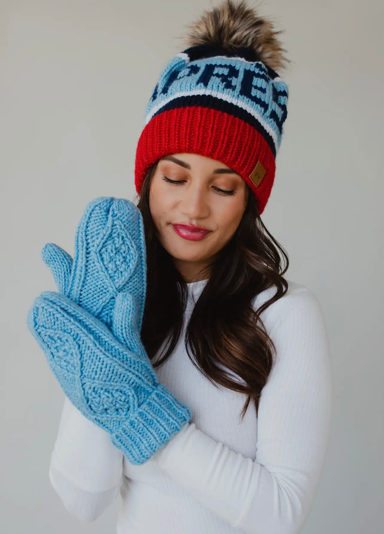 Cable Knit Fleece Lined Mittens