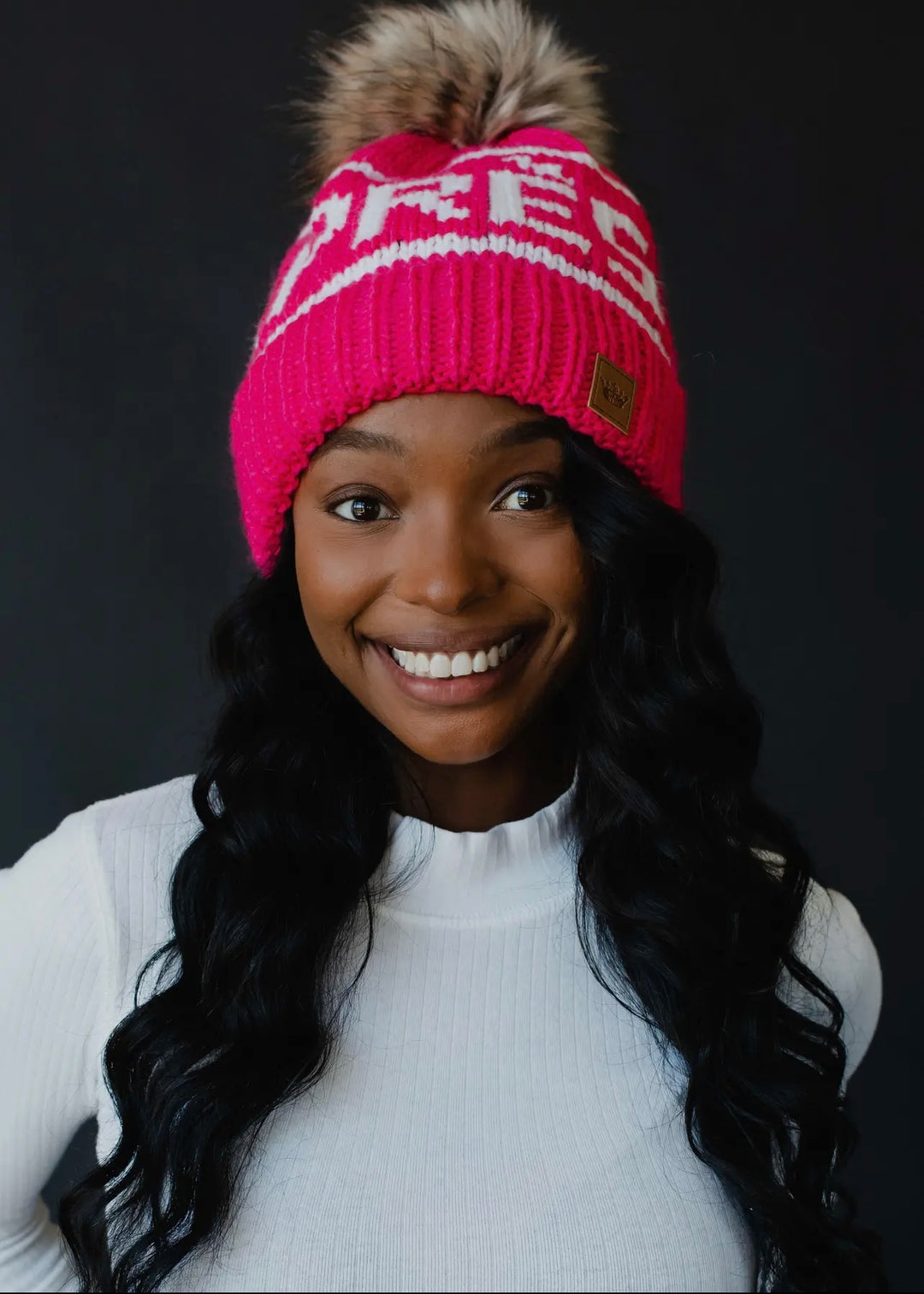 Shop Après Knit Hat Faux Fur Pom – Style Trolley display picture 1