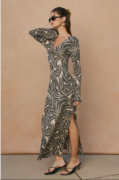 Saltwater Blush Gold Trim Bell Sleeve Maxi Dress – Style Trolley